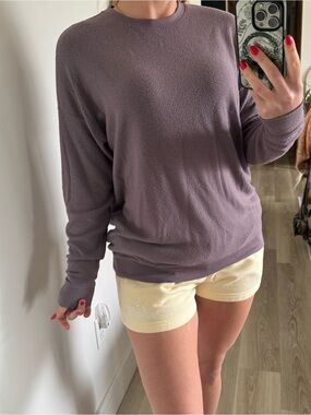 ALO Yoga muted lavender crewneck tee
